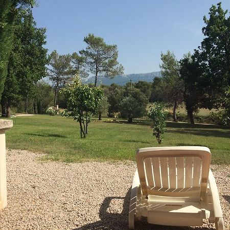 Putt Tee Country Otel Nans-les-Pins Dış mekan fotoğraf